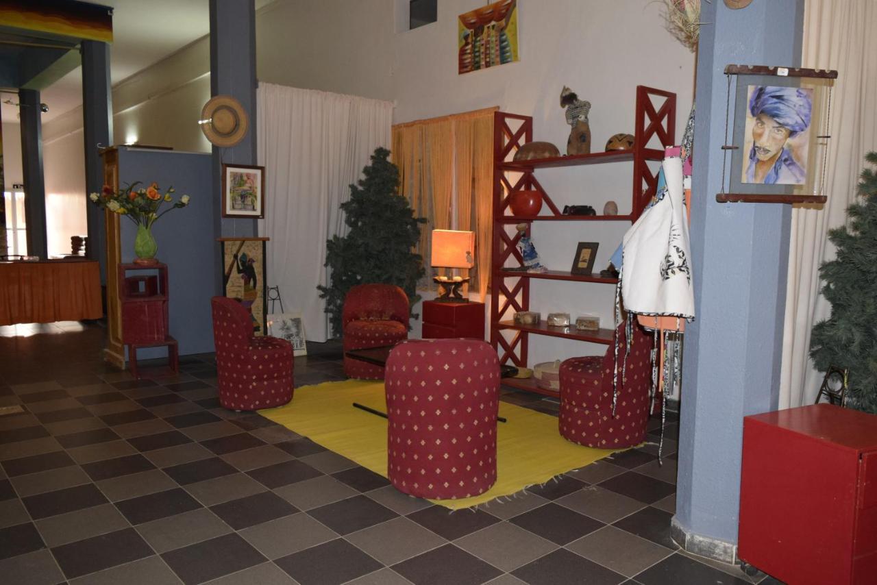 Fana Hotell Dakar Exteriör bild