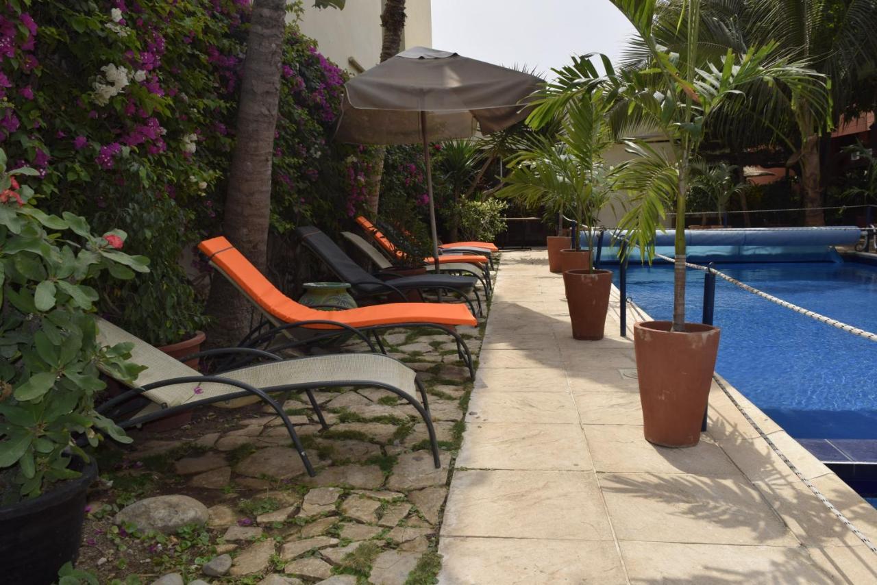 Fana Hotell Dakar Exteriör bild