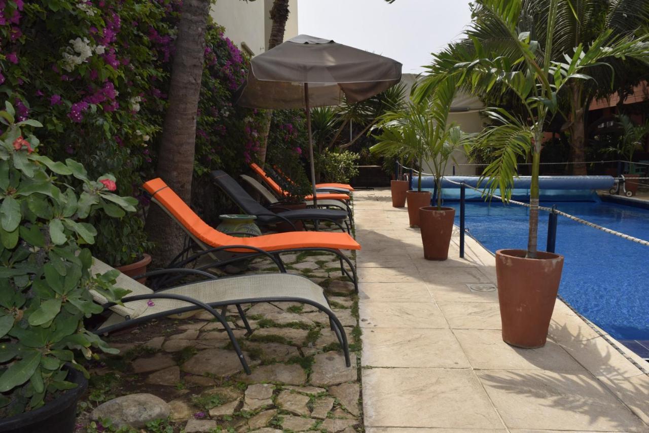 Fana Hotell Dakar Exteriör bild
