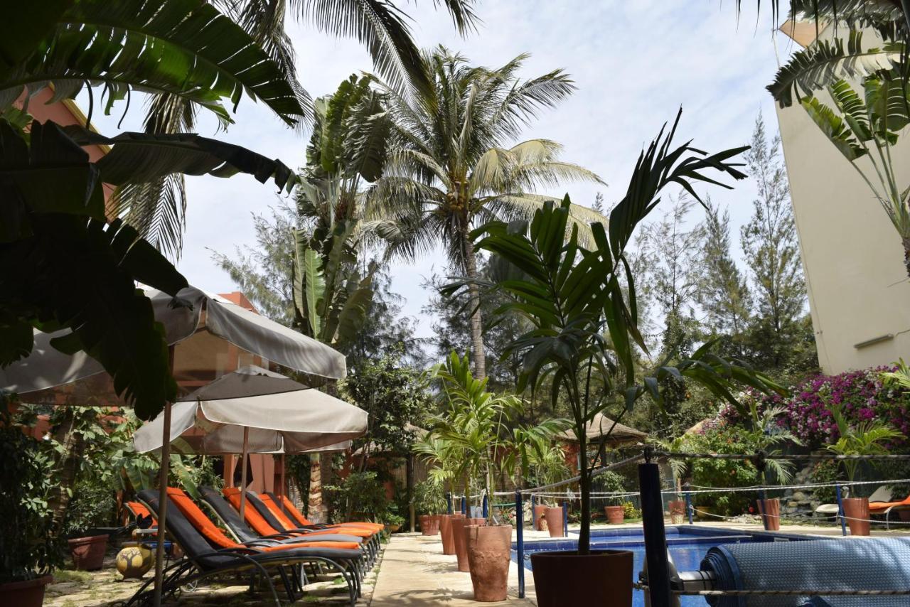 Fana Hotell Dakar Exteriör bild